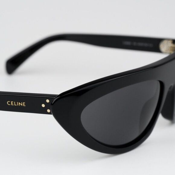 NEW Celine CL40261I 01A Black Dark Grey Wraparound Unisex Sunglasses CL 40261I - Picture 7 of 10